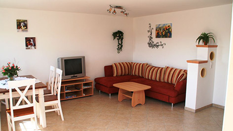 Bild Wohnbereich mit Sitzecke